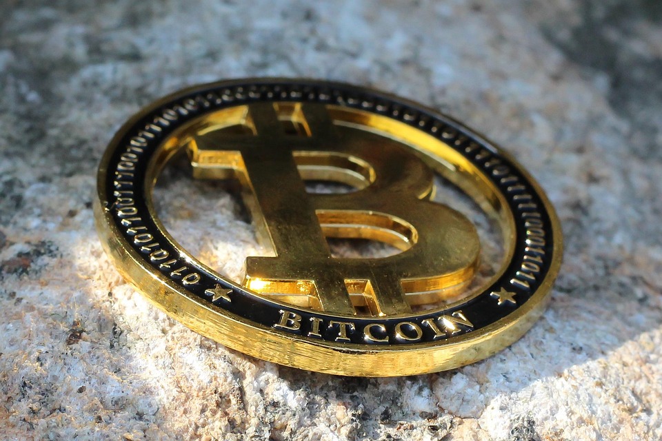 Virtuální měny a blockchain: spojení, které přetváří průmysl